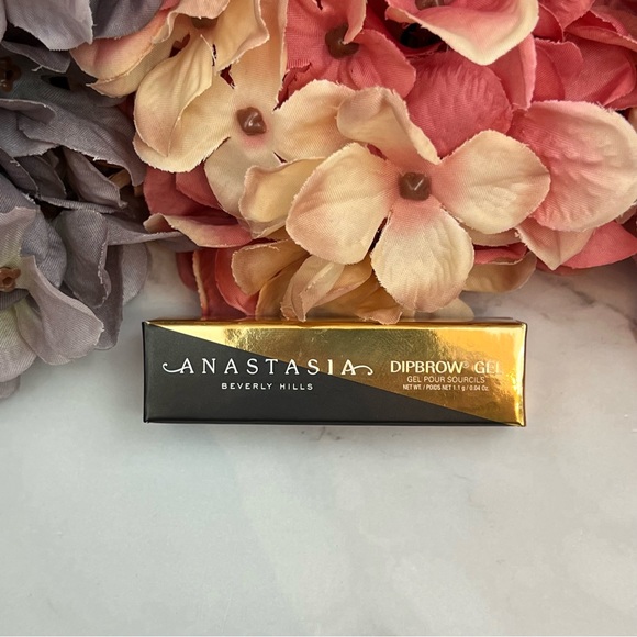 Anastasia Beverly Hills Mini DIPBROW® Gel - in Ebony - Picture 2 of 6